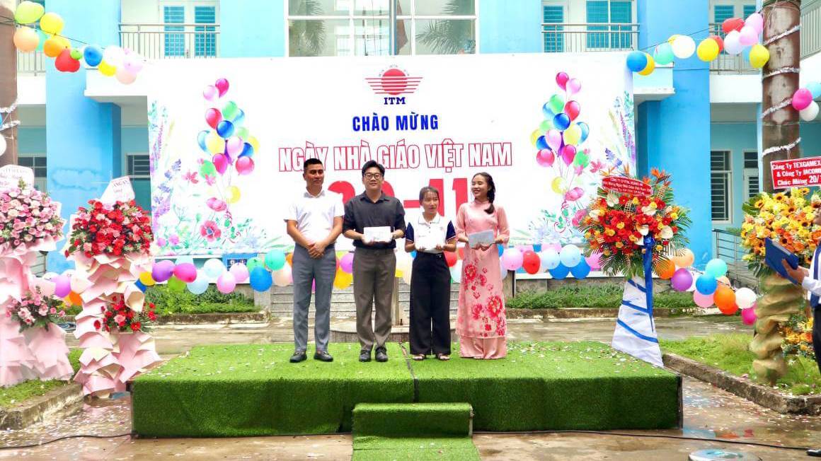 Việc làm trong nước