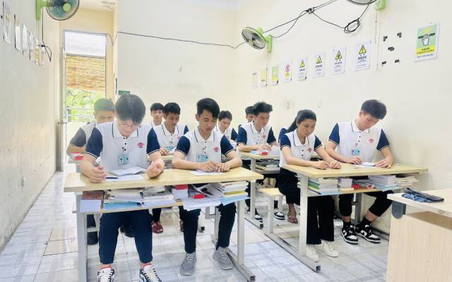 Khóa đào tạo tiếng Nhật cao cấp (N2-N1)